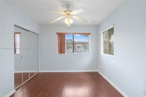 Adosado en venta en Miramar, Florida, 3 dormitorios, 121.33 m2 № 1380557 - foto 21