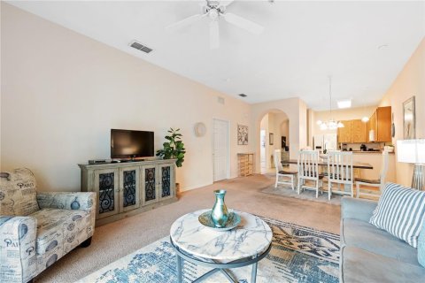 Condo in Davenport, Florida, 3 bedrooms  № 1194558 - photo 8