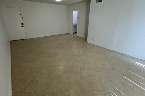 Condominio en venta en Oakland Park, Florida, 2 dormitorios, 78.97 m2 № 936541 - foto 30