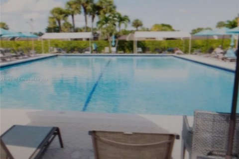 Condominio en venta en West Palm Beach, Florida, 2 dormitorios, 84.08 m2 № 547947 - foto 11