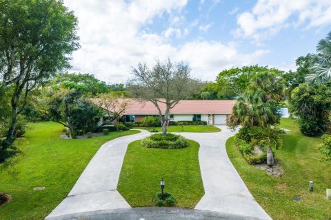 Villa ou maison à vendre à Parkland, Floride: 4 chambres, 370.4 m2 № 936613 - photo 13