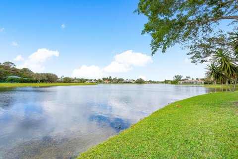 Villa ou maison à vendre à Parkland, Floride: 4 chambres, 370.4 m2 № 936613 - photo 14