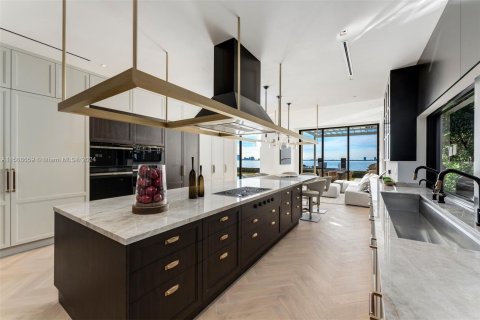 Villa ou maison à vendre à Miami Beach, Floride: 6 chambres, 793.39 m2 № 929591 - photo 7