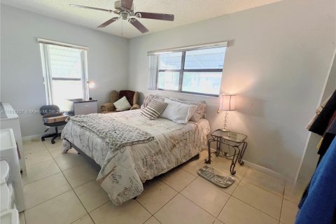 Casa en venta en Dania Beach, Florida, 3 dormitorios, 142.14 m2 № 1294803 - foto 12