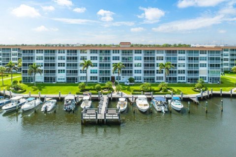 Condo in Delray Beach, Florida, 2 bedrooms  № 1093629 - photo 3