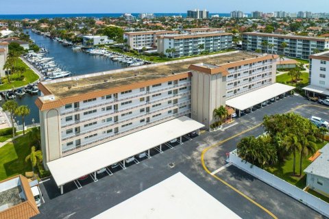 Condo in Delray Beach, Florida, 2 bedrooms  № 1093629 - photo 10