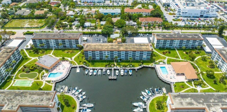 Condo in Delray Beach, Florida, 2 bedrooms  № 1093629