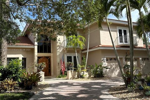 Villa ou maison à vendre à Pembroke Pines, Floride: 3 chambres, 342.44 m2 № 1235675 - photo 4