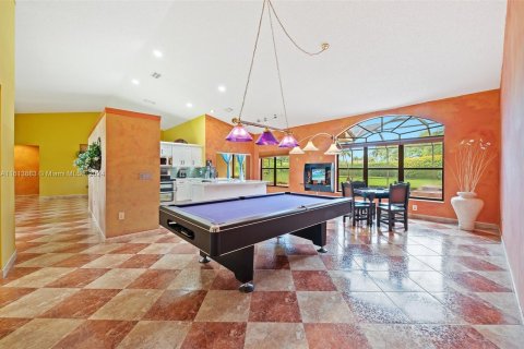 Casa en venta en Pembroke Pines, Florida, 4 dormitorios, 256.41 m2 № 1235673 - foto 11