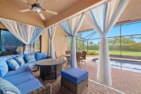 Casa en venta en Pembroke Pines, Florida, 4 dormitorios, 256.41 m2 № 1235673 - foto 28