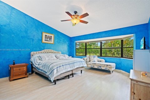 Casa en venta en Pembroke Pines, Florida, 4 dormitorios, 256.41 m2 № 1235673 - foto 17