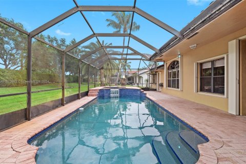 Casa en venta en Pembroke Pines, Florida, 4 dormitorios, 256.41 m2 № 1235673 - foto 29