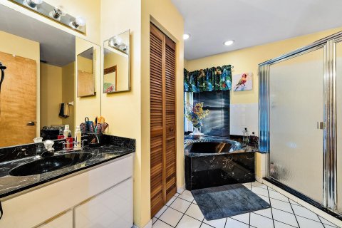 House in Jupiter, Florida 4 bedrooms, 239.69 sq.m. № 1134995 - photo 20