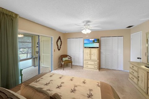 Condominio en venta en Vero Beach, Florida, 1 dormitorio, 69.68 m2 № 936791 - foto 19