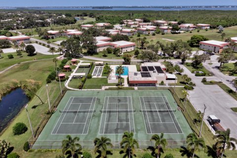 Condominio en venta en Vero Beach, Florida, 1 dormitorio, 69.68 m2 № 936791 - foto 25