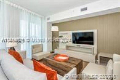 Condominio en venta en Hollywood, Florida, 1 dormitorio, 80.73 m2 № 1091443 - foto 30