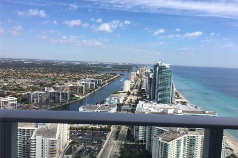 Condominio en venta en Hollywood, Florida, 1 dormitorio, 80.73 m2 № 1091443 - foto 4