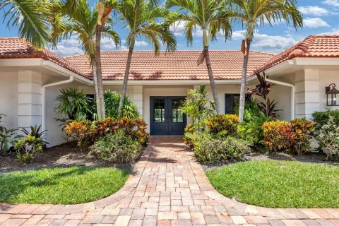 Villa ou maison à vendre à Sarasota, Floride: 4 chambres, 302.58 m2 № 1354401 - photo 1