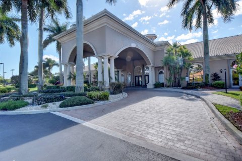 Villa ou maison à vendre à Delray Beach, Floride: 3 chambres, 214.51 m2 № 976811 - photo 2