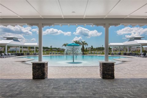 Casa en venta en Land O' Lakes, Florida, 4 dormitorios, 220.18 m2 № 1122803 - foto 28