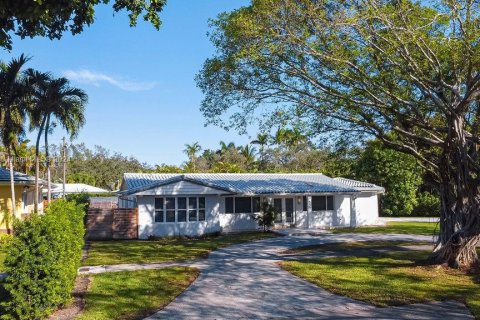 Casa en venta en Miami Shores, Florida, 3 dormitorios, 215.81 m2 № 1239324 - foto 4