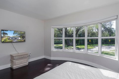 Casa en venta en Miami Shores, Florida, 3 dormitorios, 215.81 m2 № 1239324 - foto 17