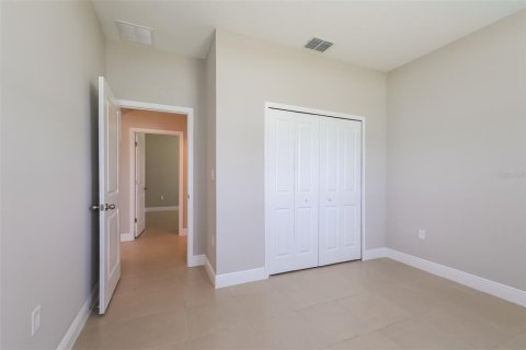 Casa en alquiler en Kissimmee, Florida, 4 dormitorios, 146.79 m2 № 1396607 - foto 10