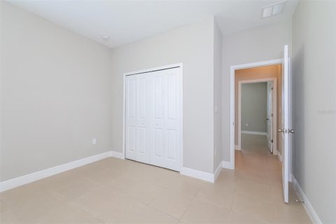 Casa en alquiler en Kissimmee, Florida, 4 dormitorios, 146.79 m2 № 1396607 - foto 9