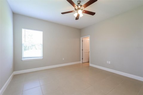 Casa en alquiler en Kissimmee, Florida, 4 dormitorios, 146.79 m2 № 1396607 - foto 6