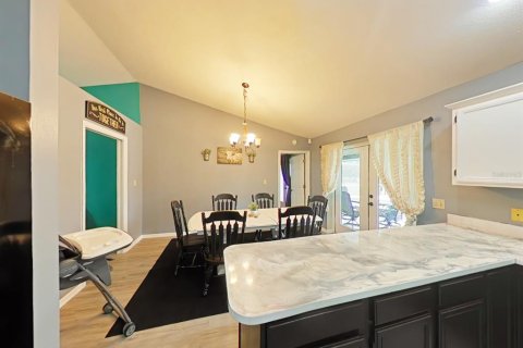 Casa en venta en Okeechobee, Florida, 4 dormitorios, 243.78 m2 № 932707 - foto 9