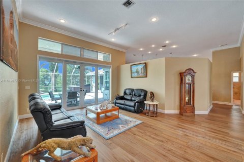 Villa ou maison à vendre à Coral Springs, Floride: 5 chambres, 292.64 m2 № 1333425 - photo 12