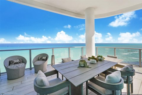 Condo in Sunny Isles Beach, Florida, 3 bedrooms  № 1128099 - photo 5