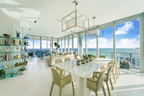 Condo in Sunny Isles Beach, Florida, 3 bedrooms  № 1128099 - photo 9