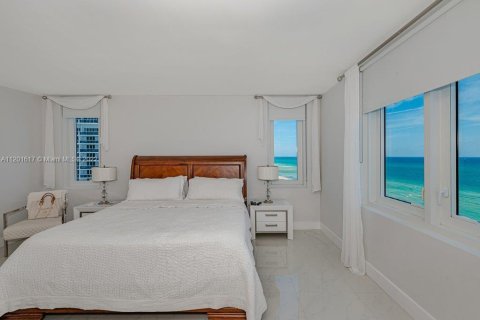 Copropriété à louer à Miami Beach, Floride: 2 chambres, 137.5 m2 № 23844 - photo 17