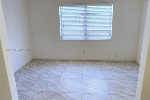 Copropriété à vendre à Miami Beach, Floride: 1 chambre, 51 m2 № 1180353 - photo 9