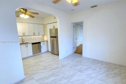 Copropriété à vendre à Miami Beach, Floride: 1 chambre, 51 m2 № 1180353 - photo 18