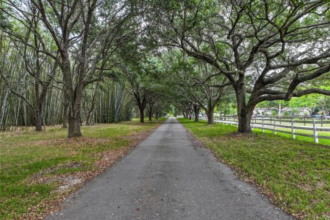 Terreno en venta en Southwest Ranches, Florida № 1182671 - foto 2