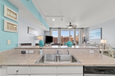 Condominio en venta en Panama City Beach, Florida, 1 dormitorio, 86.96 m2 № 560331 - foto 10