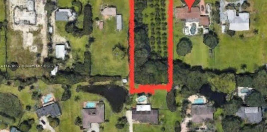 Land in Davie, Florida № 782076