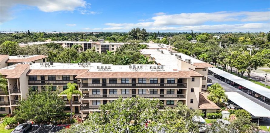 Condo in Bradenton, Florida, 1 bedroom  № 1352581