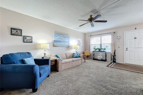 Condominio en venta en Bradenton, Florida, 1 dormitorio, 85.84 m2 № 1352581 - foto 12