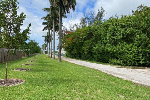 Touwnhouse à vendre à Homestead, Floride: 3 chambres, 133.97 m2 № 1238085 - photo 16