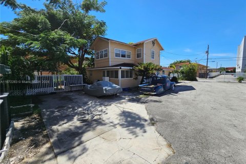 Casa en venta en Miami, Florida, 3 dormitorios, 164.07 m2 № 1394687 - foto 3