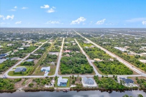 Terreno en venta en Port Charlotte, Florida № 1194529 - foto 18