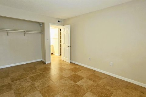 Condominio en venta en Orlando, Florida, 2 dormitorios, 78.97 m2 № 1016708 - foto 11