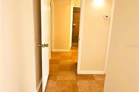 Condominio en venta en Orlando, Florida, 2 dormitorios, 78.97 m2 № 1016708 - foto 2