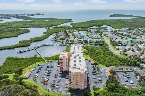 Condominio en venta en New Port Richey, Florida, 3 dormitorios, 139.35 m2 № 1288083 - foto 4