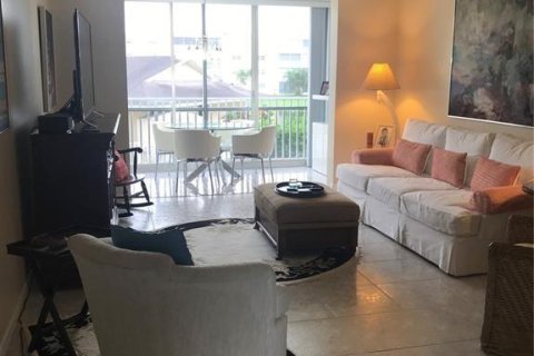 Condominio en venta en Dania Beach, Florida, 1 dormitorio, 74.32 m2 № 991681 - foto 11