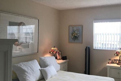 Condominio en venta en Dania Beach, Florida, 1 dormitorio, 74.32 m2 № 991681 - foto 7