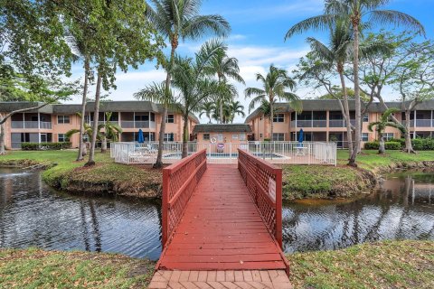 Condo in Deerfield Beach, Florida, 2 bedrooms  № 1209225 - photo 17